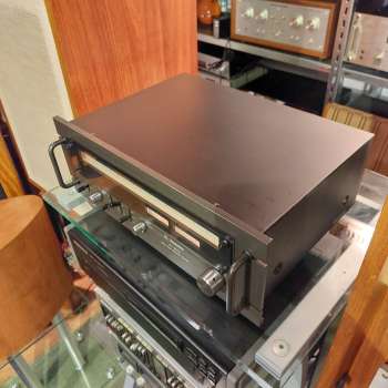 Preview: Technics ST-9600 High End Tuner mit Griffen und Echtglas-Fenster